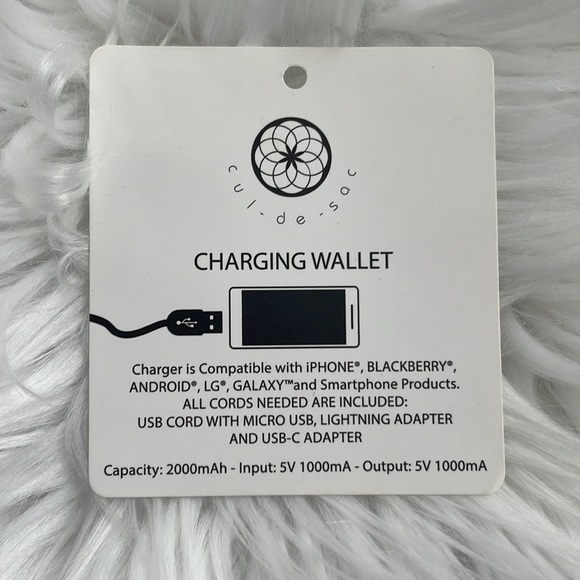 Charging Wristlet - Picture 4 of 4